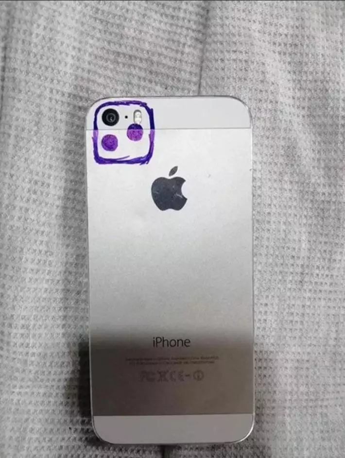 bentuk kamera iphone nyeleneh © berbagai sumber
