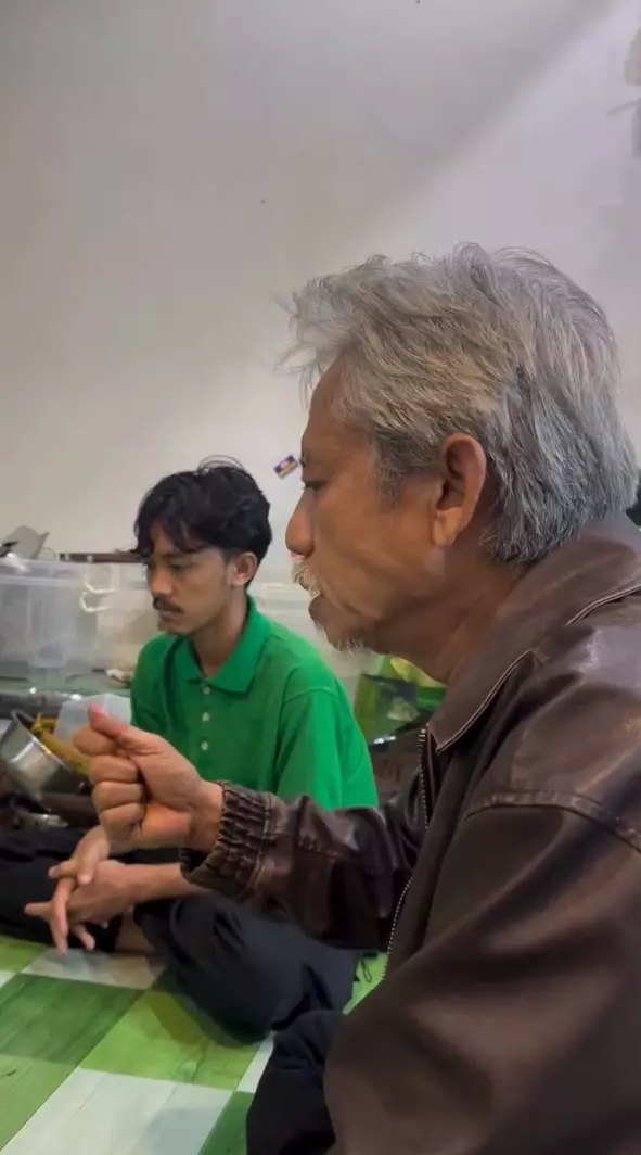 Epy Kusnandar beri nasihat ke karyawan © Instagram