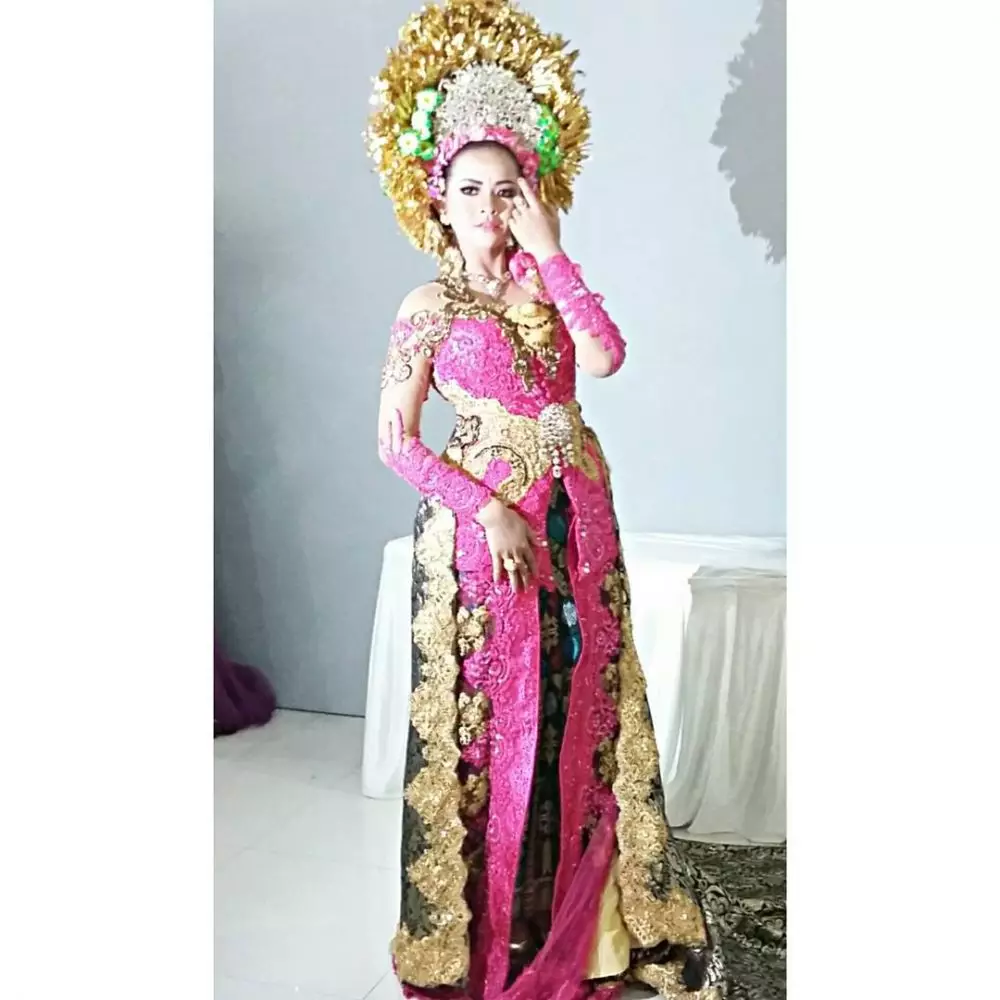 bella bonita saat SMA berhijab manglingi © 2023 brilio.net