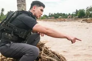 Di tengah riuh drama rompi taktis, Verrell Bramasta curhat menjaga hati dan belajar kerendahan hati