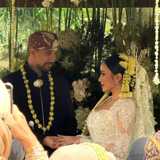 Dulu viral karena diselingkuhi suami, ini 9 potret akad nikah Amanda Zahra, digelar intimate