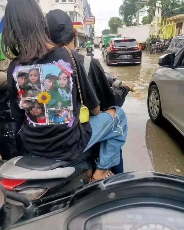 gambar nyeleneh di pakaian © berbagai sumber gambar nyeleneh di pakaian © berbagai sumber