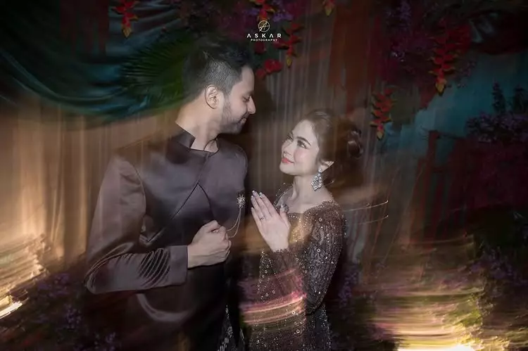 Rara LIDA dilamar pesulap Aladull © 2025 Instagram Rara LIDA dilamar pesulap Aladull © 2025 Instagram