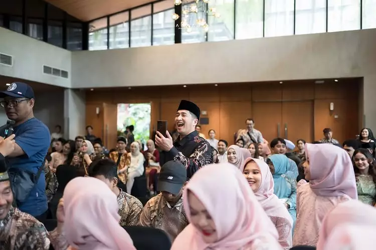 Rara LIDA dilamar pesulap Aladull © 2025 Instagram Rara LIDA dilamar pesulap Aladull © 2025 Instagram