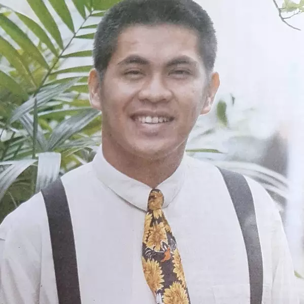 11 Potret lawas Sandy Nayoan, pemeran Midun di Sengsara Membawa Nikmat yang pesonanya awet muda