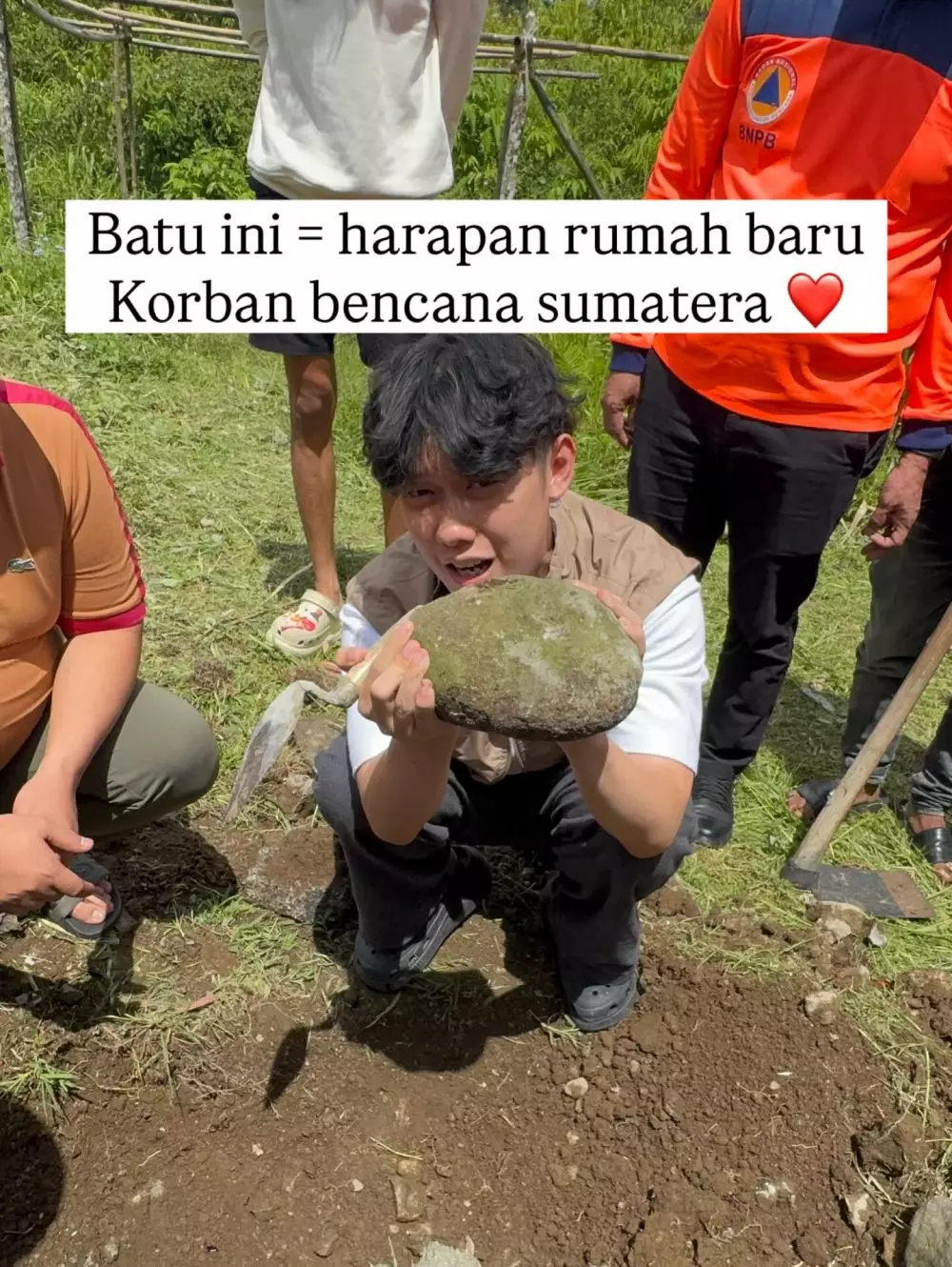 Willie Salim bakal bangun rumah korban di Padang © Instagram Willie Salim bakal bangun rumah korban di Padang © Instagram