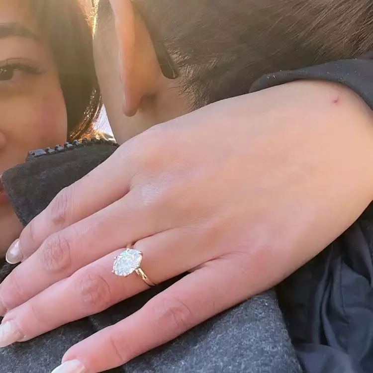 Gisela Cindy dilamar kekasih © 2025 brilio.net