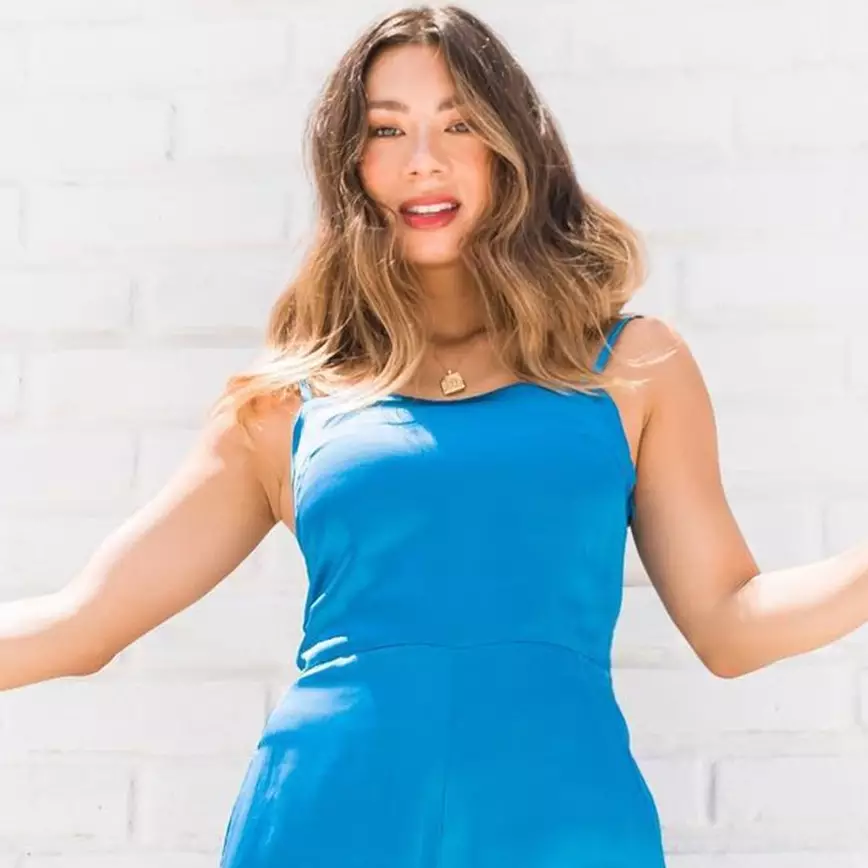 10 Transformasi Jennifer Bachdim, punya body goals tanpa filler meski kini jadi ibu 4 anak