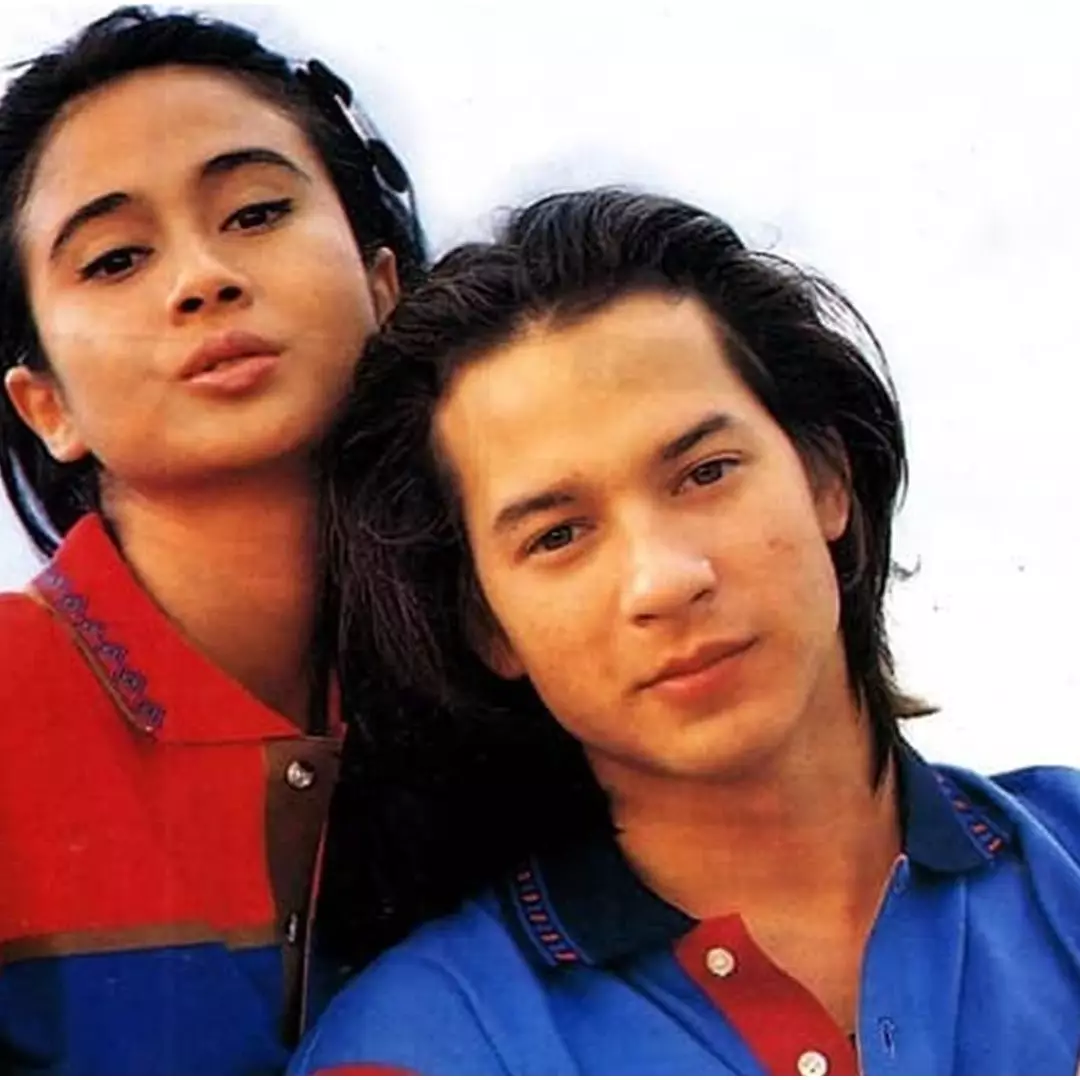 11 Potret masa muda model iklan kaus yang pose sama Ari Wibowo, ternyata pernah duet dengan Rano Karno