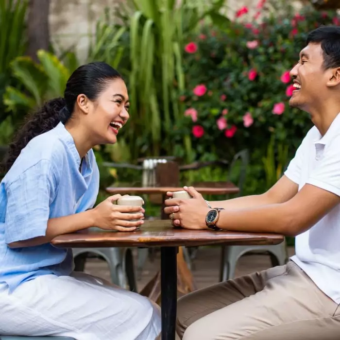 100 Kata-kata bucin lucu tapi menggemaskan, bikin hubungan jadi romantis dan seru