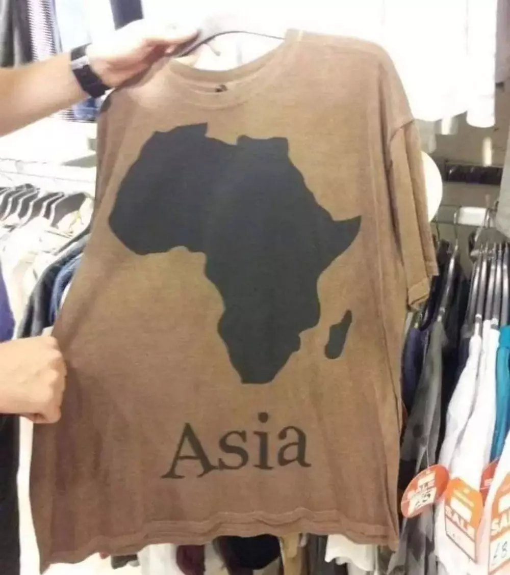 baju dagangan nyeleneh © berbagai sumber baju dagangan nyeleneh © berbagai sumber