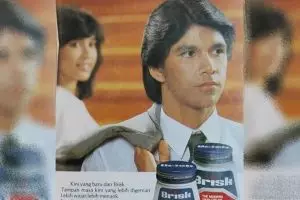 Dulu model iklan hair cream, suami diva Tanah Air ini kini jadi politisi, 11 potretnya bikin pangling