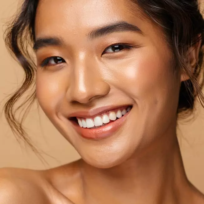 Tanpa sheet mask, satu jenis protein ini bisa bikin wajah kencang dan awet muda secara alami