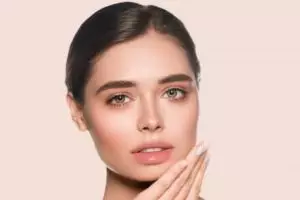 Jangan asal pakai skincare, ini cara agar wajah glowing tanpa belang pakai 1 jenis bahan minuman