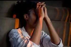 100 Kata-kata mental health yang bikin semangat bangkit lagi dari titik terendah