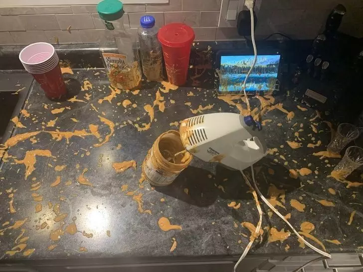 apes masak di dapur © berbagai sumber