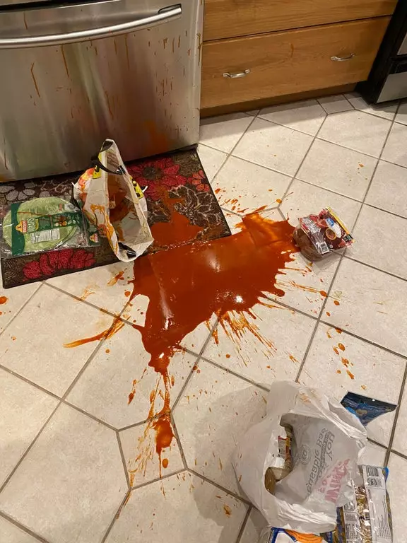 apes masak di dapur © berbagai sumber