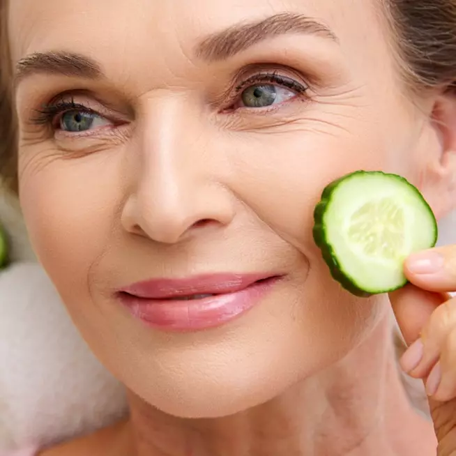 Rahasia awet muda di usia 60, cuma pakai 1 buah ini kulit bisa tampak 15 tahun lebih muda