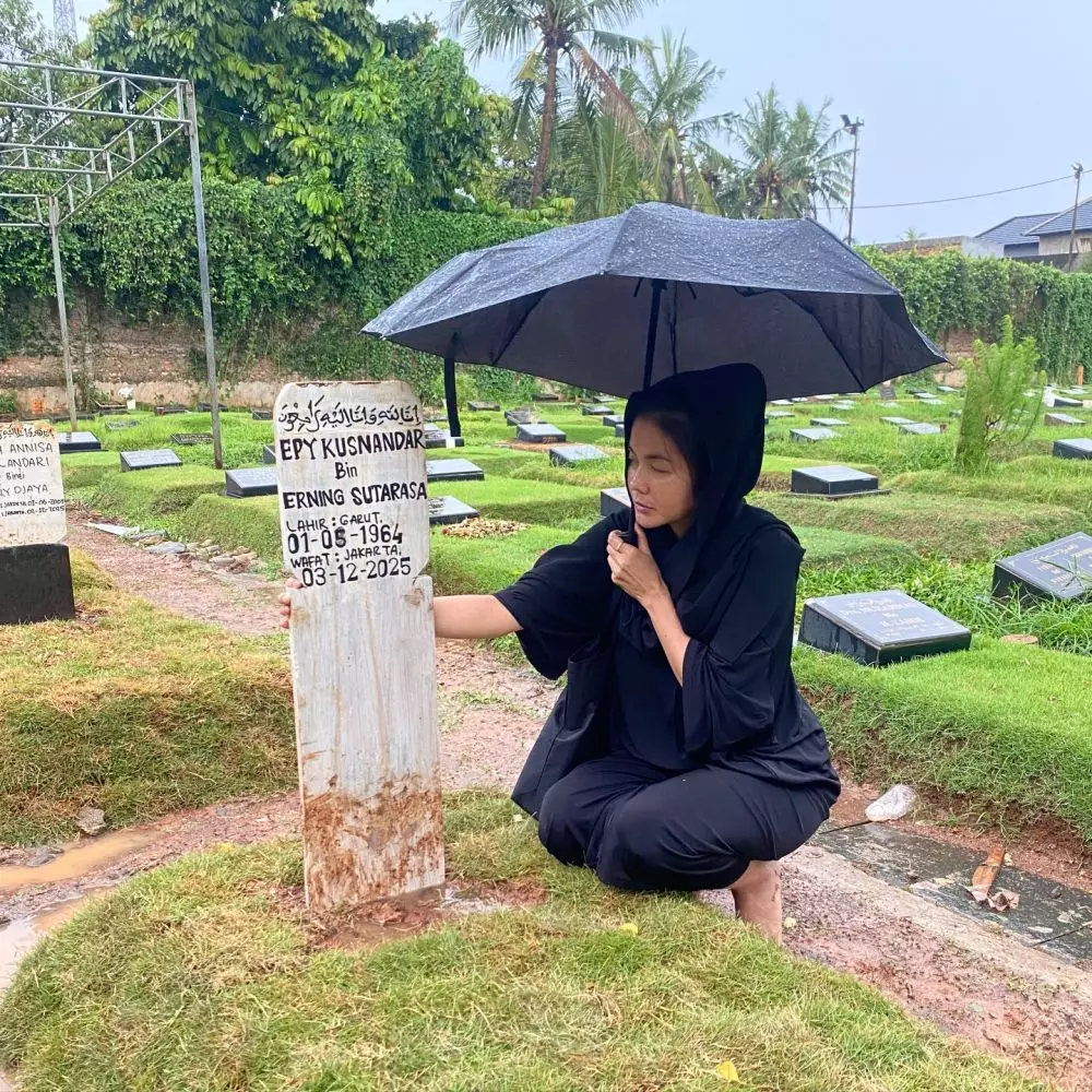 Karina Ranau bantah tak turuti wasiat © Instagram Karina Ranau bantah tak turuti wasiat © Instagram