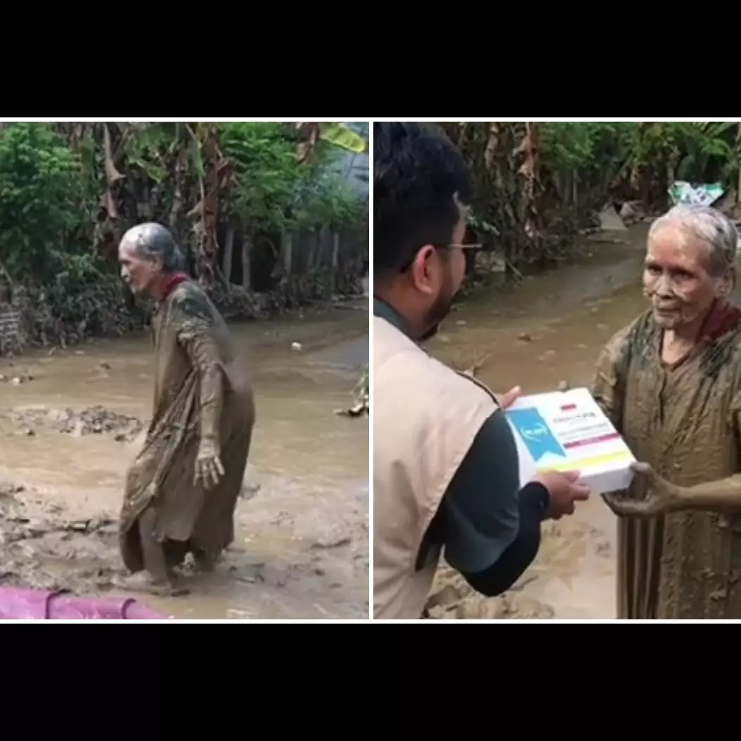 Viral perjuangan nenek korban banjir di Aceh lewati lumpur demi sekotak nasi, 7 potretnya bikin pilu