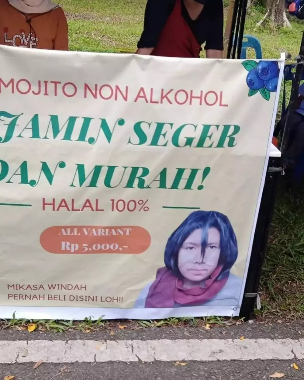 spanduk dagang anime © berbagai sumber spanduk dagang anime © berbagai sumber