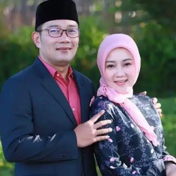 Atalia Praratya gugat cerai Ridwan Kamil di PA Bandung usai 29 tahun menikah