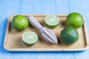 Asal simpan jeruk nipis bisa bikin kering meski diletakkan di kulkas, ini solusi jitu mengatasinya