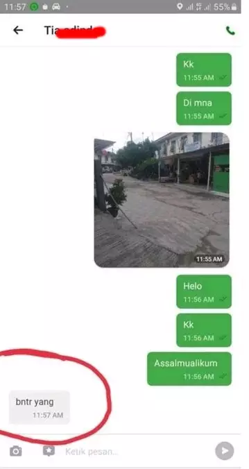 balasan kocak chat customer © Twitter