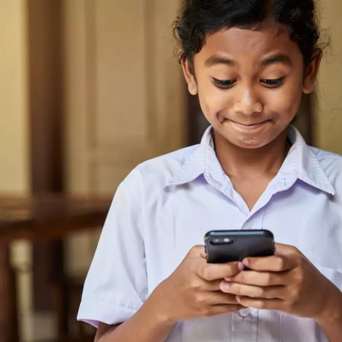 Cara mudah cek bantuan PIP termin tiga lewat HP, lengkap dengan besaran dananya