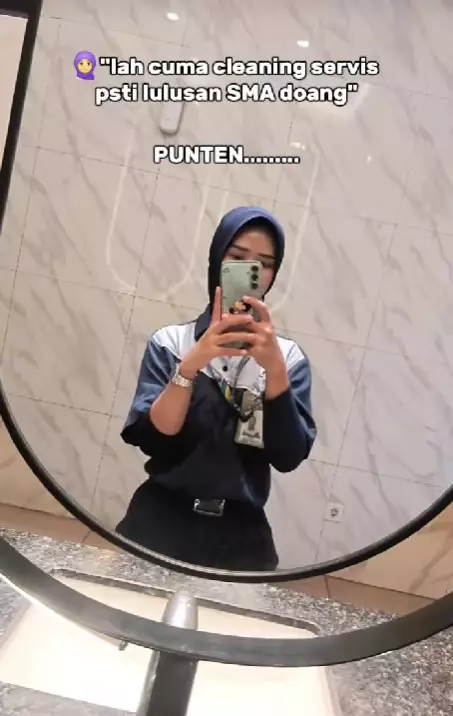 Dihina gegara kerja cuma cleaning service © TikTok