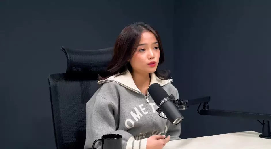 Fuji ngaku pernah labrak ibu-ibu © YouTube