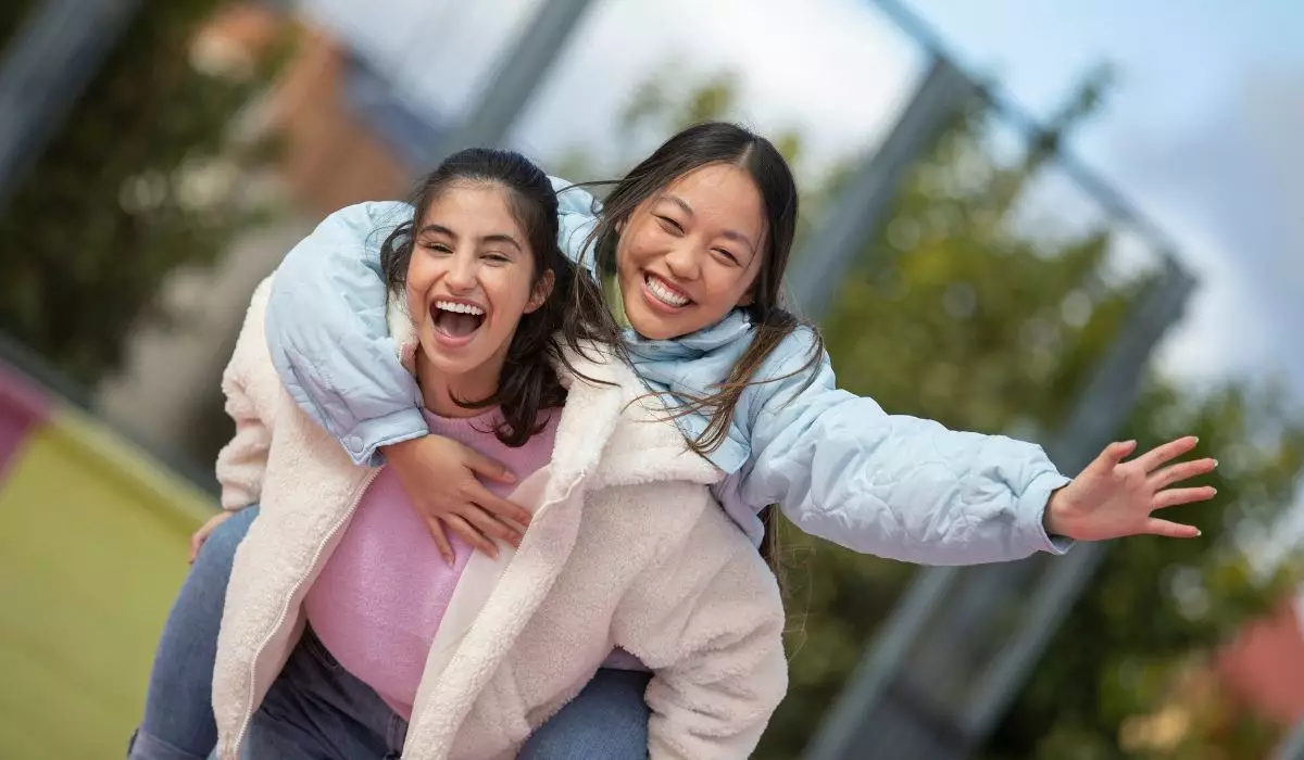 100 Kata-kata bijak persahabatan lucu, singkat tapi kena di hati