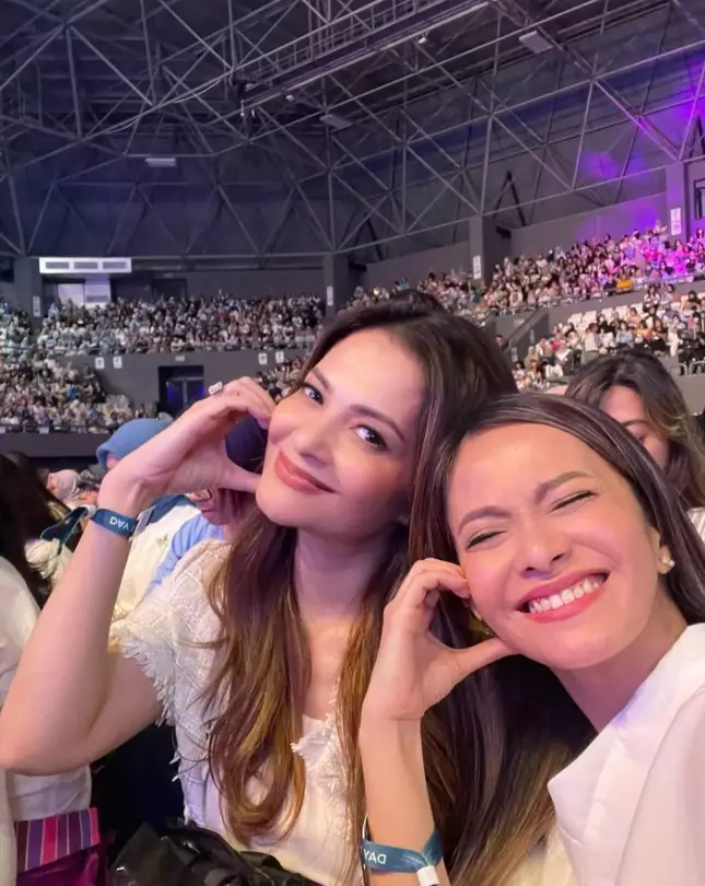 kebersamaan Cut Tari dan Ersa Mayori © Instagram