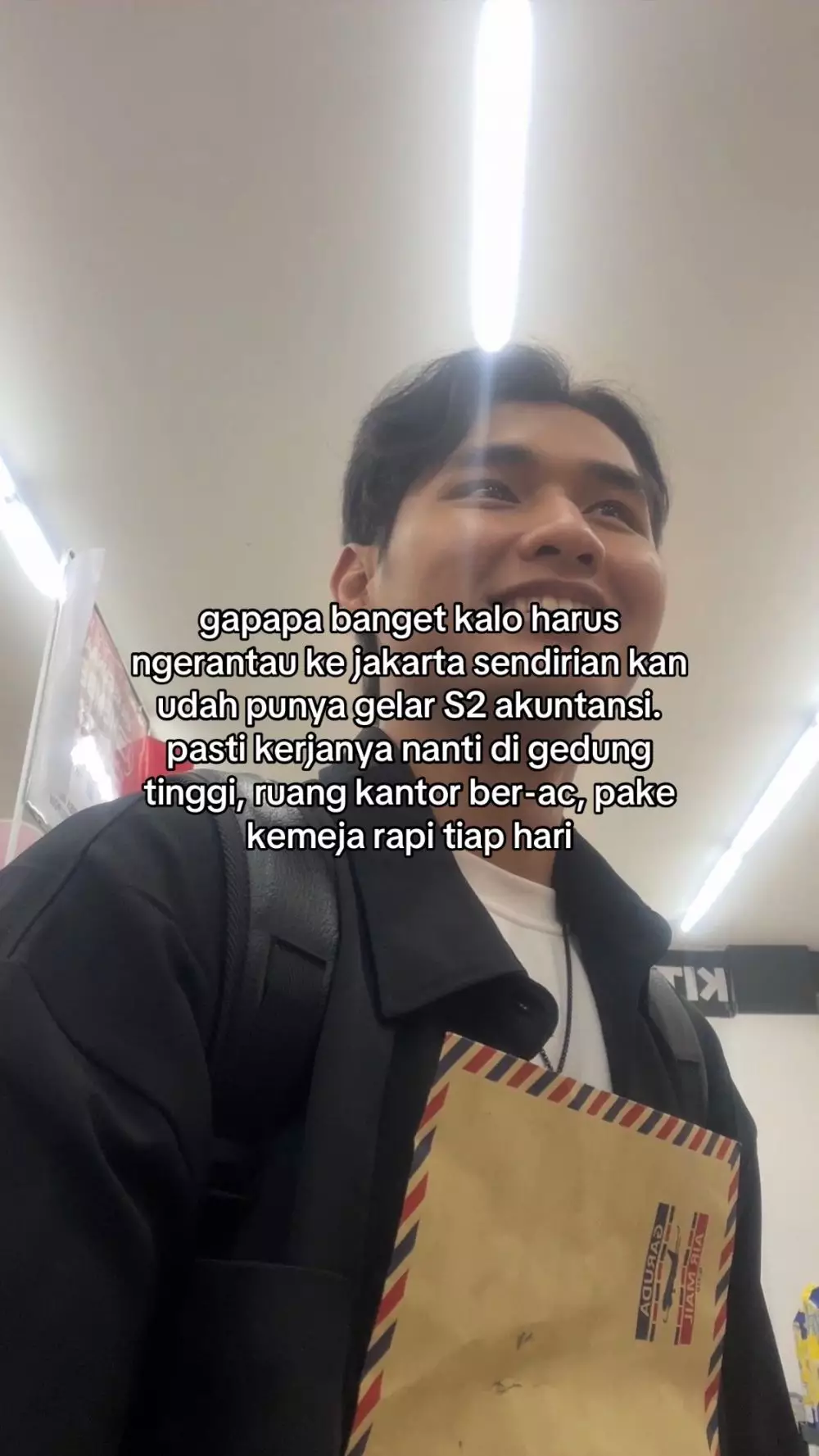 Kisah lulusan S-2 jadi badut dan jualan kopi © 2025 TikTok Kisah lulusan S-2 jadi badut dan jualan kopi © 2025 TikTok