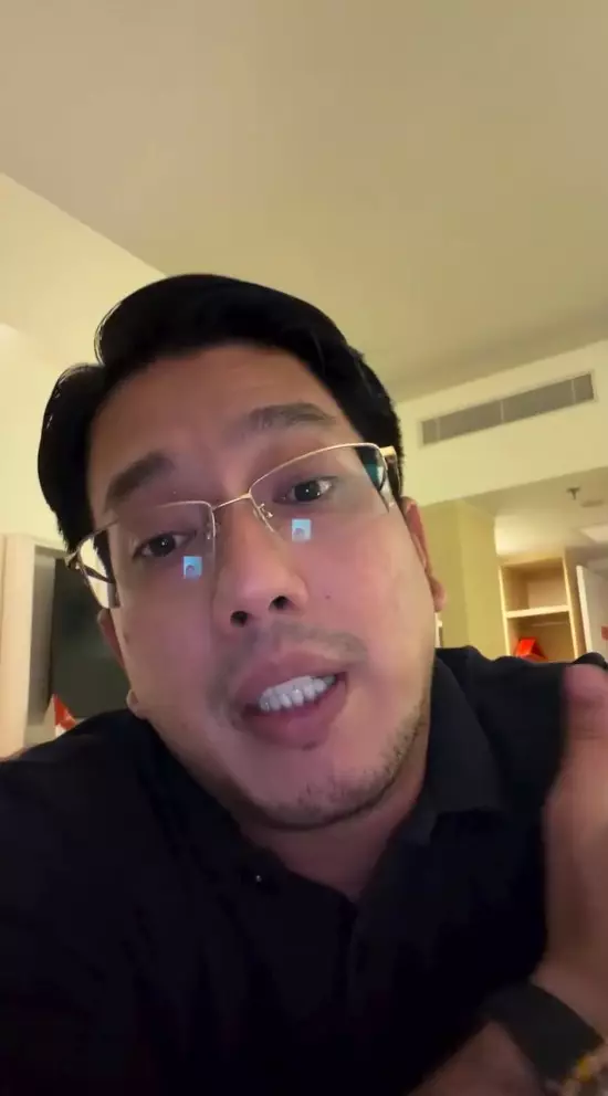 suami Della Puspita beberkan fakta sebaliknya © Instagram suami Della Puspita beberkan fakta sebaliknya © Instagram