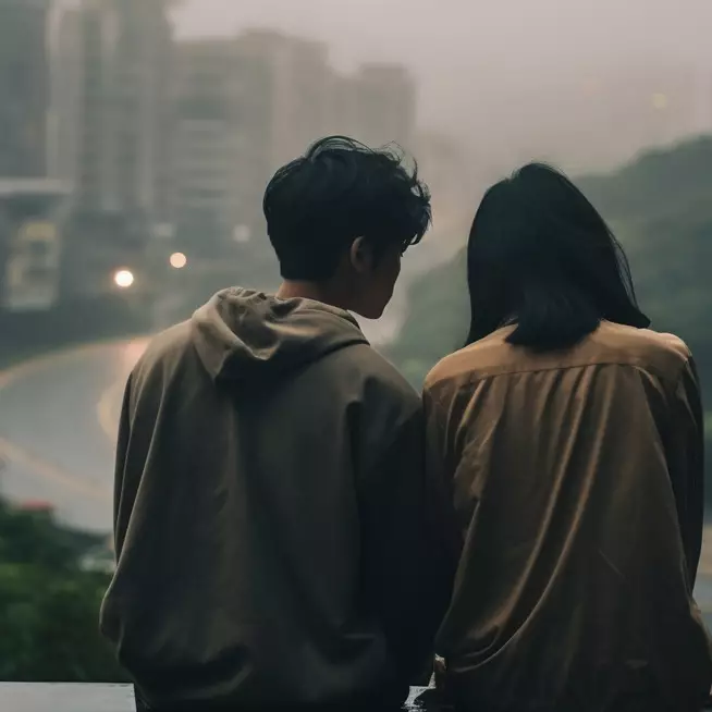 100 Kata-kata menyentuh hati pacar sedih, menguatkan di momen sulit