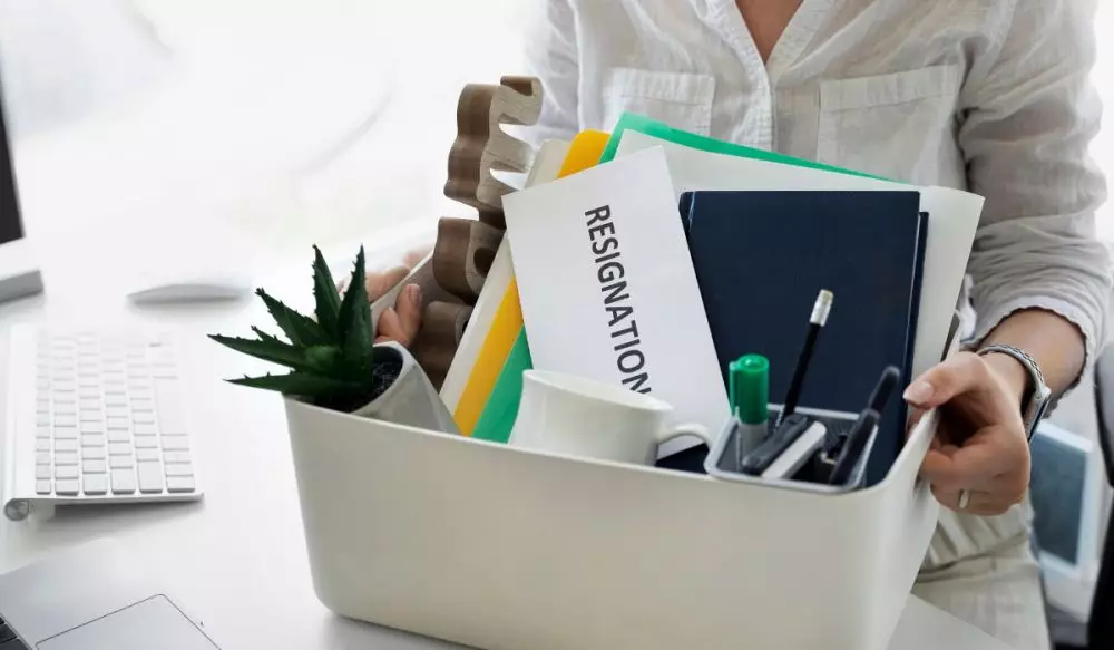 100 Kata-kata motivasi hidup jangan menyerah dalam kondisi sulit © 2025 brilio.net 100 Kata-kata motivasi hidup jangan menyerah dalam kondisi sulit © 2025 brilio.net