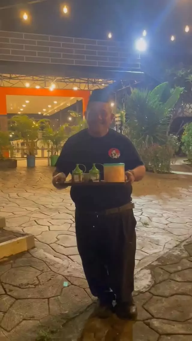 Harry De Fretes kini banting stir © Instagram Harry De Fretes kini banting stir © Instagram