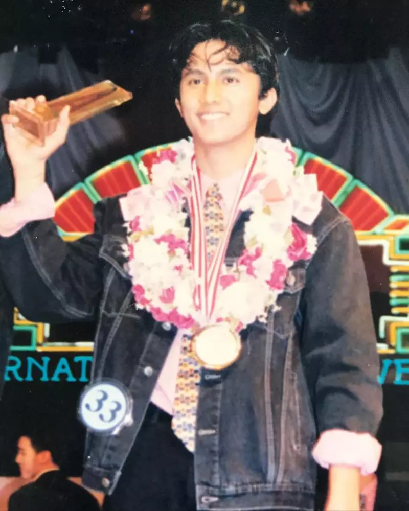 Potret lawas Hengky Kurniawan di cover majalah © Instagram Potret lawas Hengky Kurniawan di cover majalah © Instagram