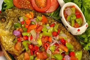 9 Resep olahan ikan gurame pedas dari rica-rica hingga saus bangkok, siap-siap habiskan nasi di rumah