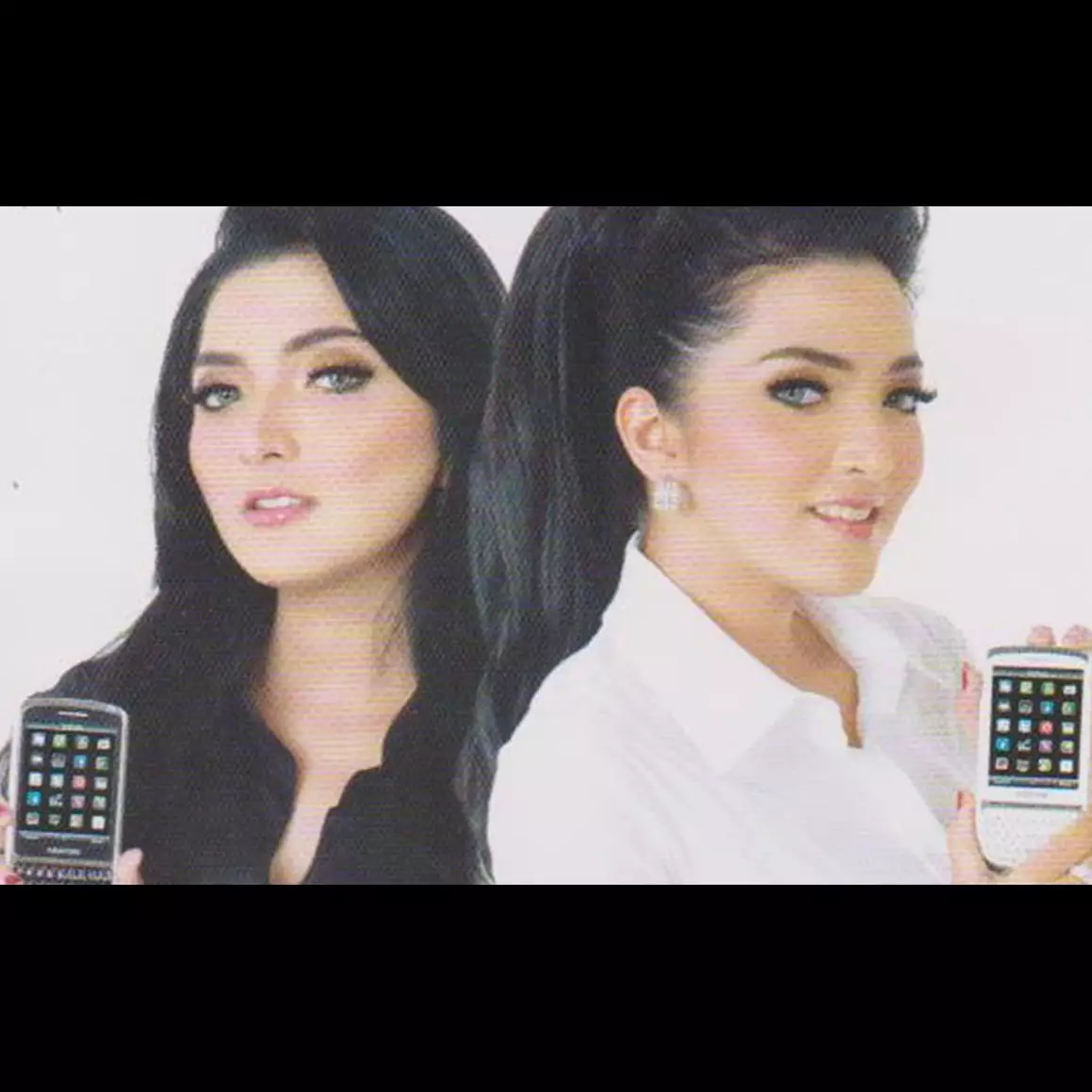 Intip 9 potret jadul seleb saat jadi bintang iklan HP lawas, Agnez Mo tampil dengan rambut bob