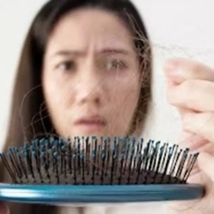 Trik kembalikan rambut uban jadi hitam lagi tanpa minyak argan, cuma dengan 1 sumber karbo