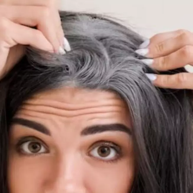 Trik buat tonic penghitam rambut beruban dengan 2 jenis rempah, bukan pakai kemiri