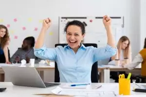 100 Kata-kata motivasi kerja keras dalam bahasa Inggris dan artinya, bikin semangat bangkit lagi