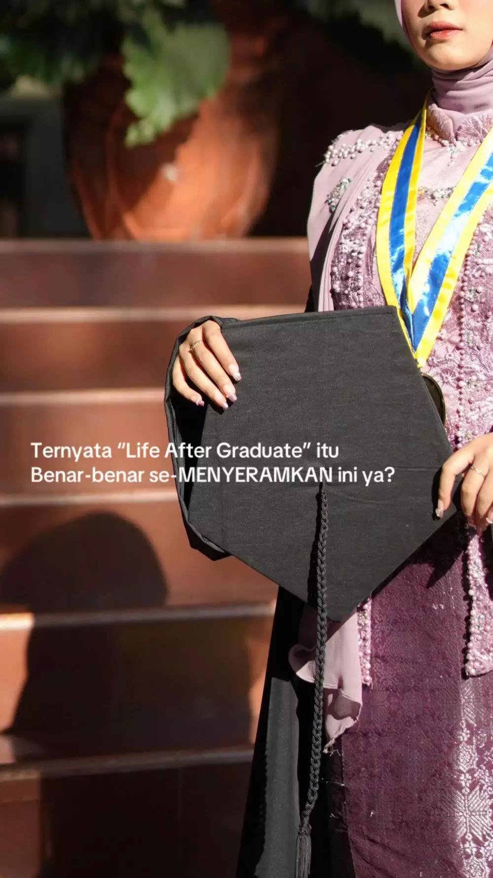 Curhatan lulusan sarjana ngaku life after graduate © TikTok