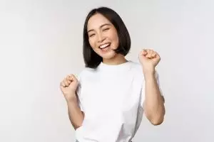 100 Kata-kata bijak bahagia, bikin hati senang seharian