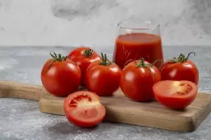 Tampak 15 tahun lebih muda, trik bikin minuman kolagen alami anti kerutan pakai satu buah