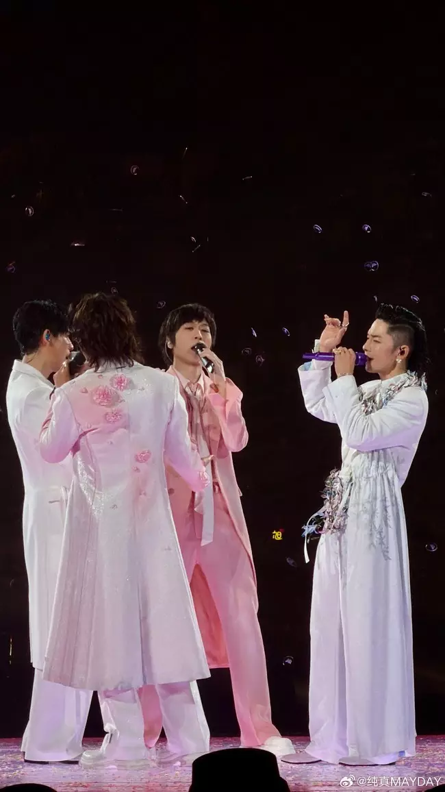 F4 Meteor Garden gelar konser reuni © TikTok