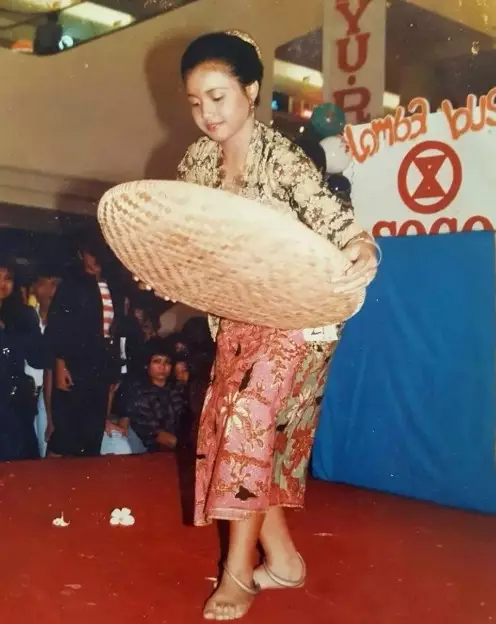 potret lawas cantiknya Denada © Instagram