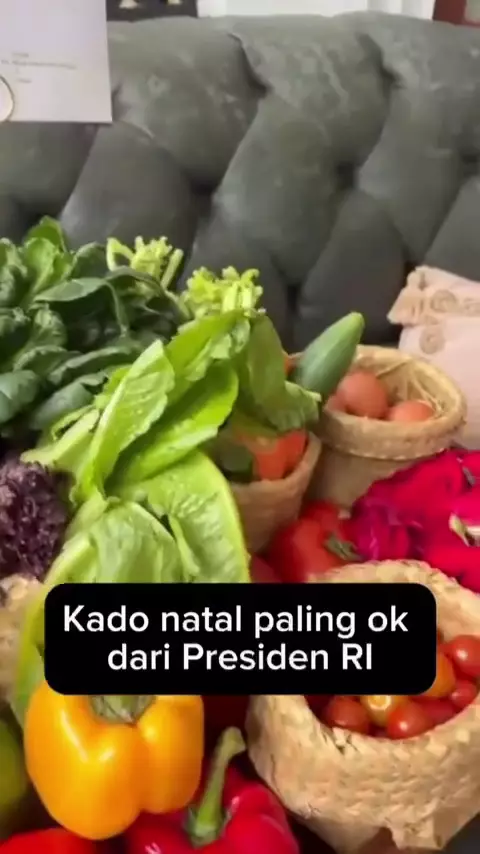 Hadiah natal Prabowo untuk Hotman Paris © 2025 Instagram